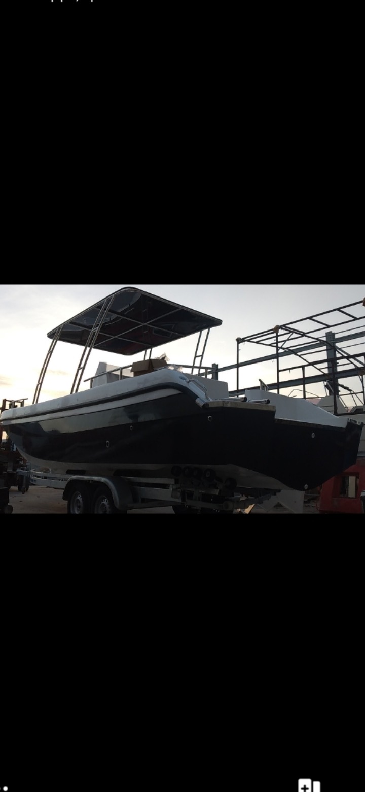 Batouni Marine — ATLAS 800 — λεπτομέρειες