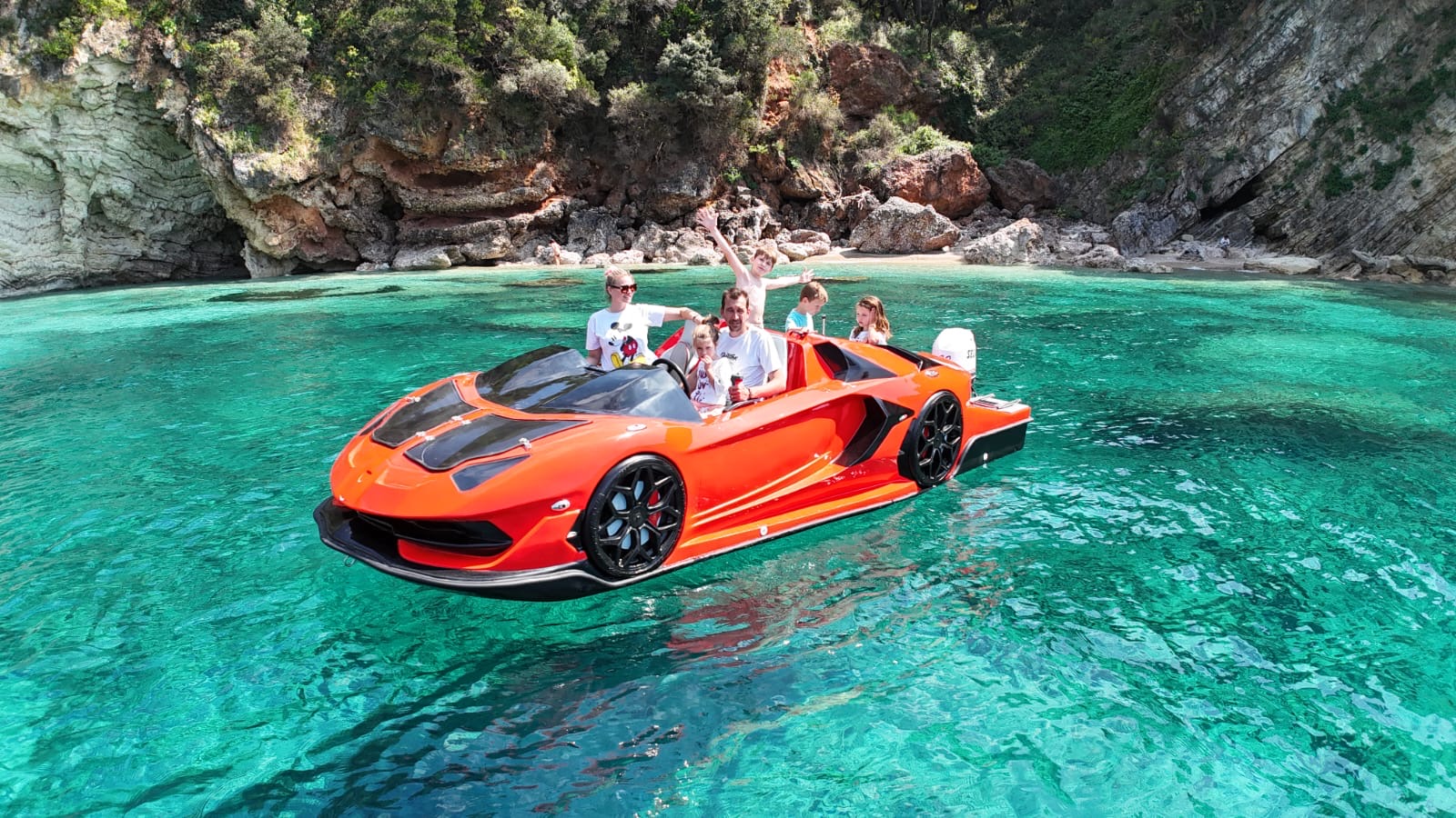 Batouni Marine — BML 5.50 — μπάνιο